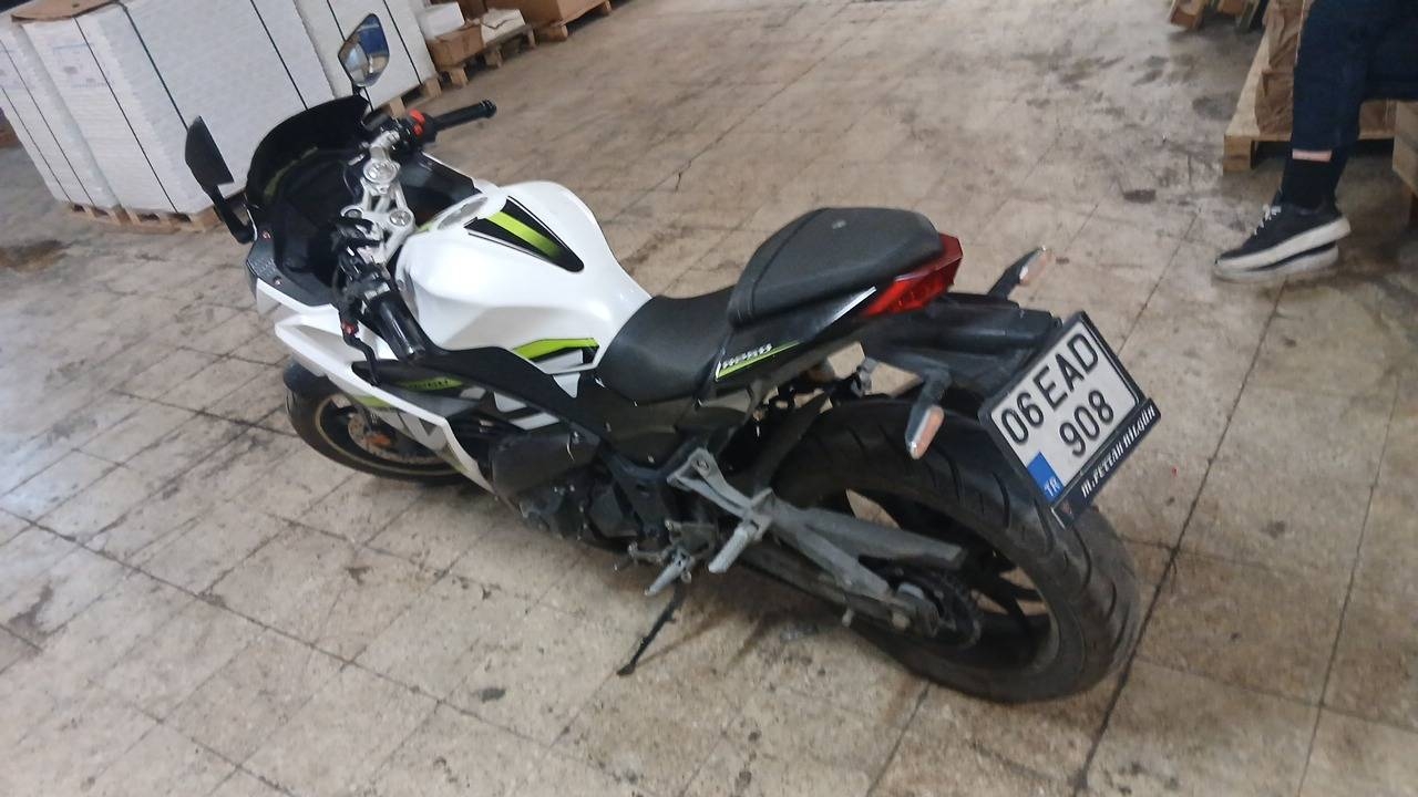 MOTORSIKLET